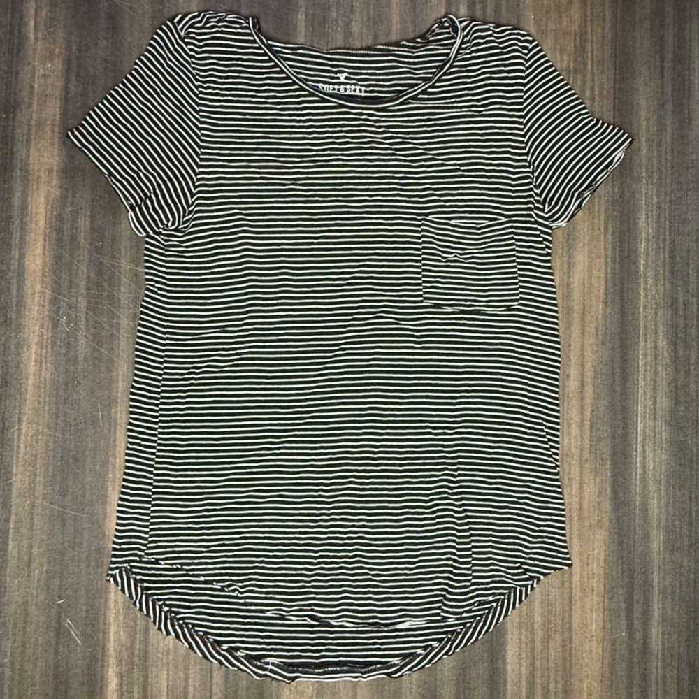 American Eagle Outfitters AEO Soft & Sexy Striped Pocket‎ Tee